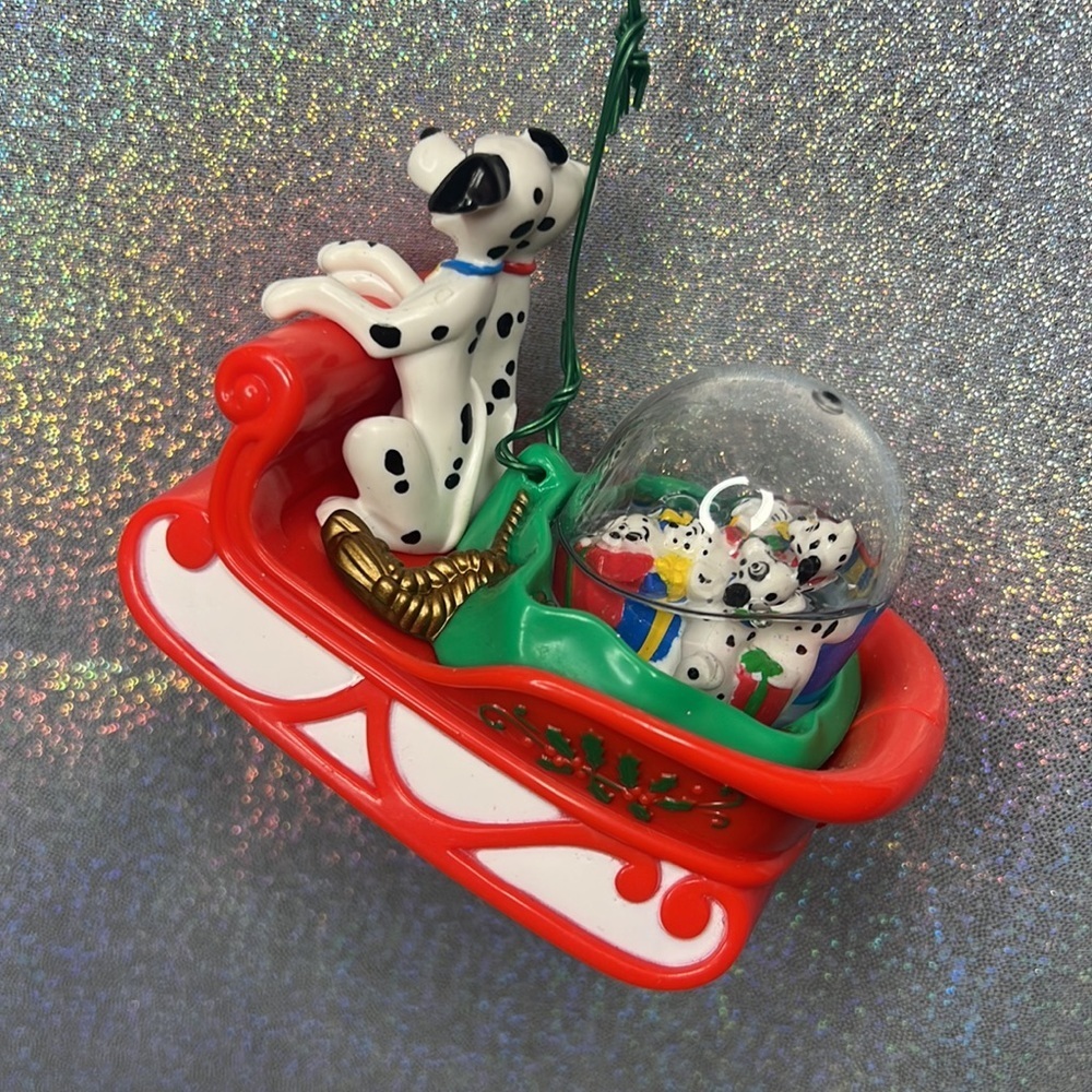 101 Dalmatian’s ornament Christmas Disney sleigh puppies dogs cute red Xmas.